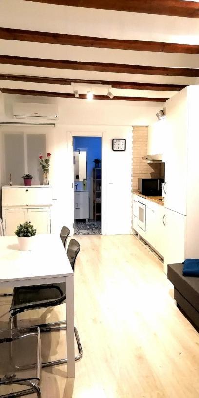 Precioso Apartamento Frente Del Mercado Central Валенсия Экстерьер фото
